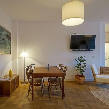 Central Apartment - Nido'S Area Bukarest Kültér fotó
