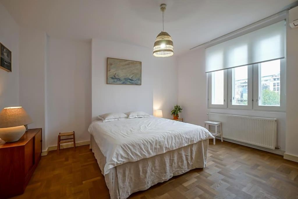 Central Apartment - Nido'S Area Bukarest Kültér fotó